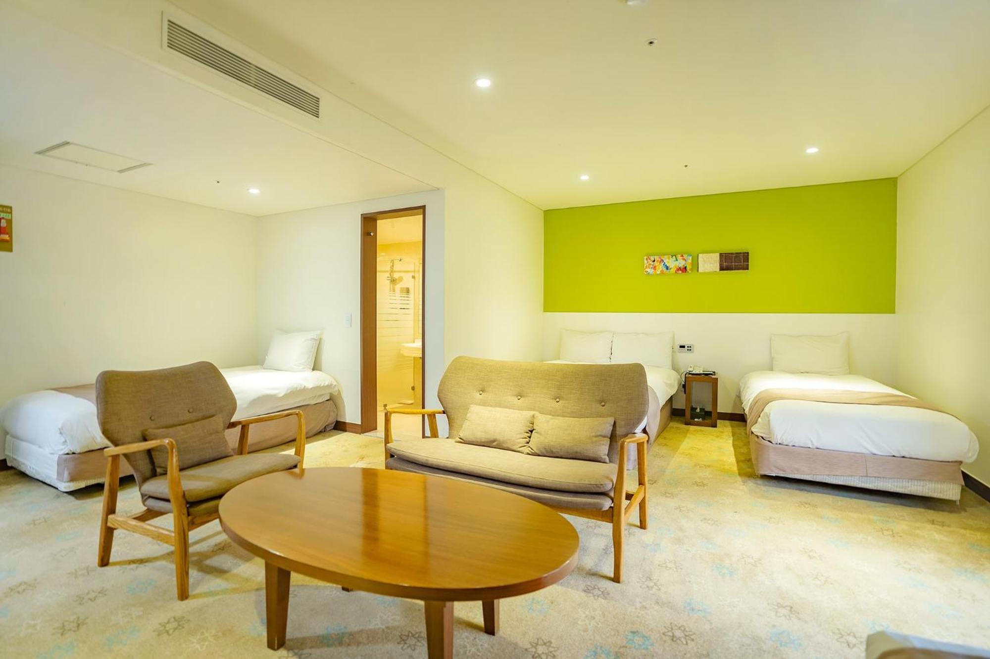 Jeju Robero Hotel Exterior photo