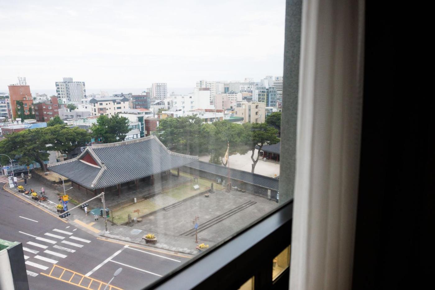 Jeju Robero Hotel Exterior photo